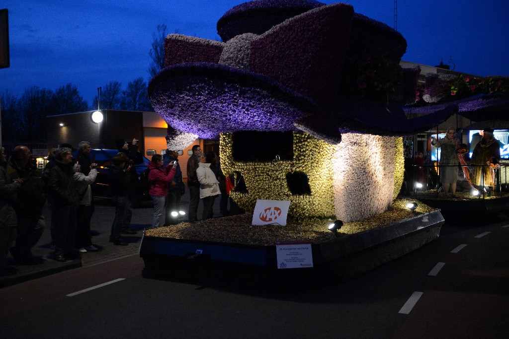 ../Images/Bloemencorso 2015 160.jpg